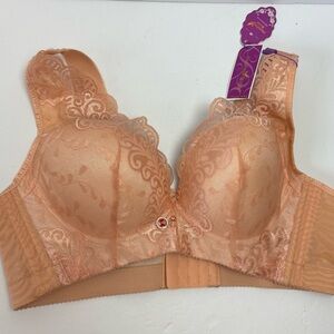 Mushiqi Nude Ivory Peach Wire-free Comfort Lace Bra Soft Cups 42D NWT